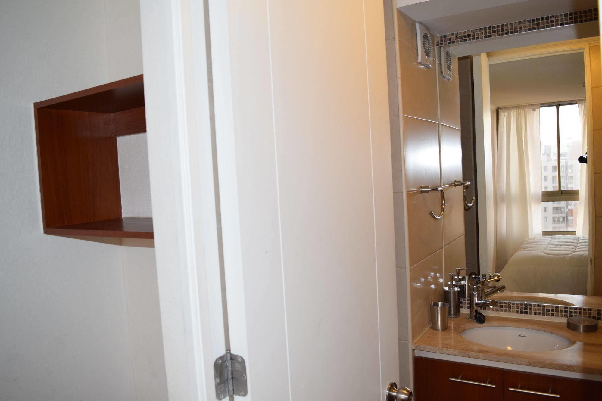 Sys Suites Tarapaca Santiago Exterior photo