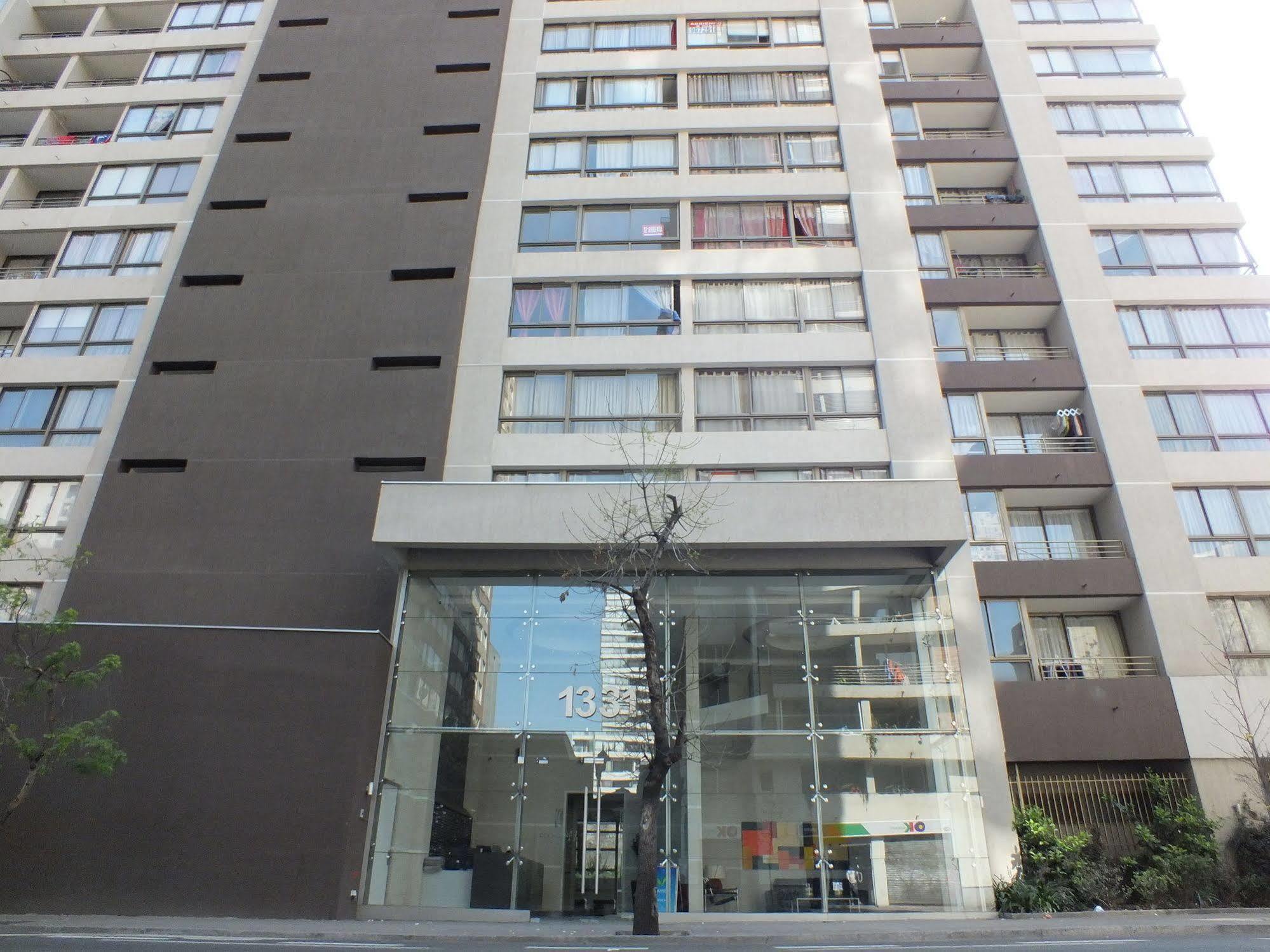 Sys Suites Tarapaca Santiago Exterior photo